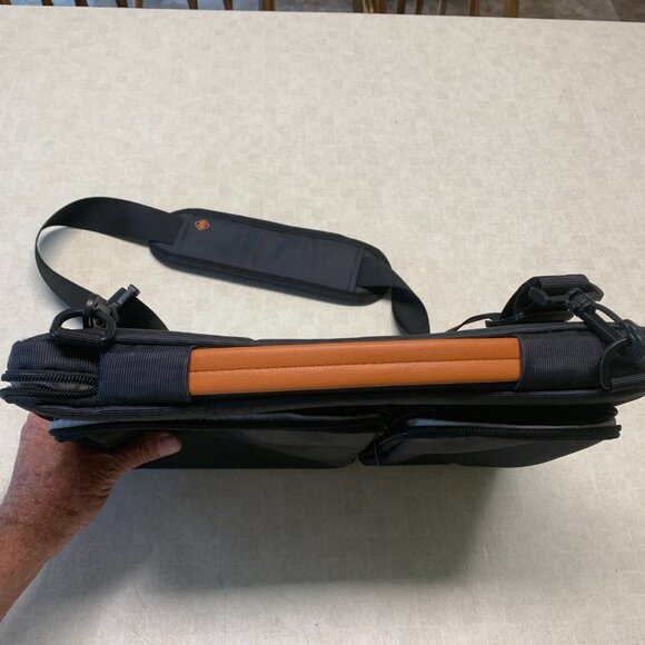 Tom Toc Protective Laptop Shoulder Bag for Laptops Tablets A42-C01D ~10”x ~13" - Picture 6 of 14